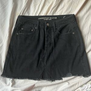 american eagle outfitters black denim skirt